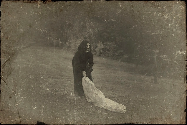 27 старинных фотографий Хэллоуина, которые выглядят более жутко, чем современные фильмы ужасов