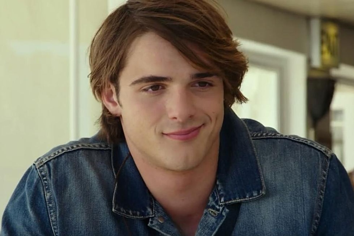 Jacob Elordi Reflects On The Kissing Booth Navigating Stardom And