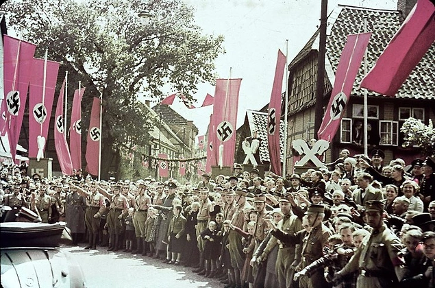Церемония закладки фундамента завода Volkswagen, Фаллерслебен , 1938г.