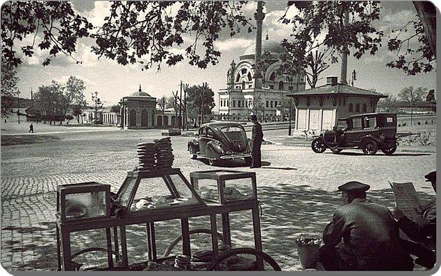 28. Dolmabahçe Meydanı - 1940'lar
