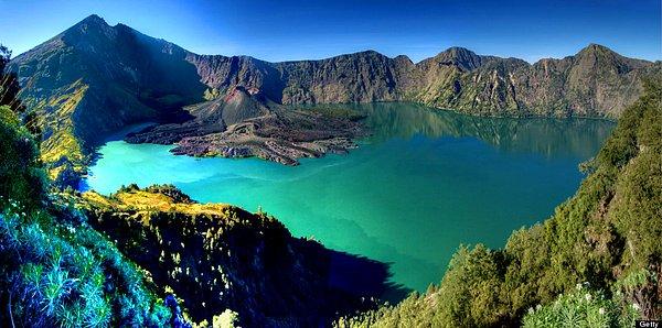 8. Rinjani Dağı, Endonezya