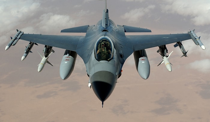 Yunanistan'a Ait F-16 Uçaklarından 5 Kez Taciz