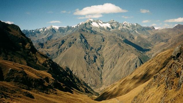 10. En Uzun Sıradağlar - And Dağları, Güney Amerika