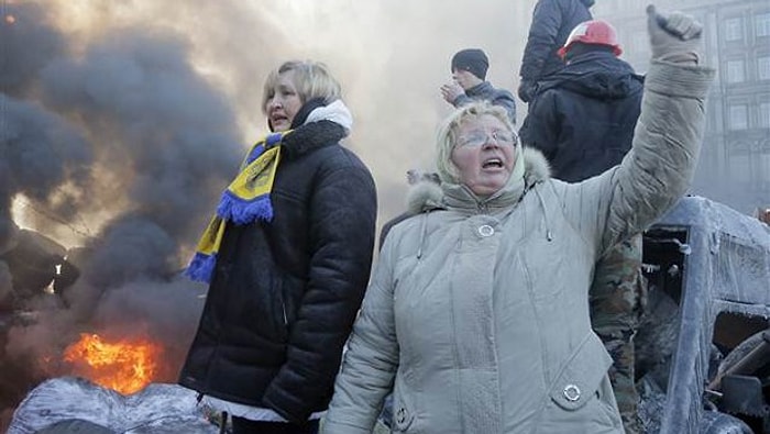 Ukrayna'da Kazanan Halk Oldu