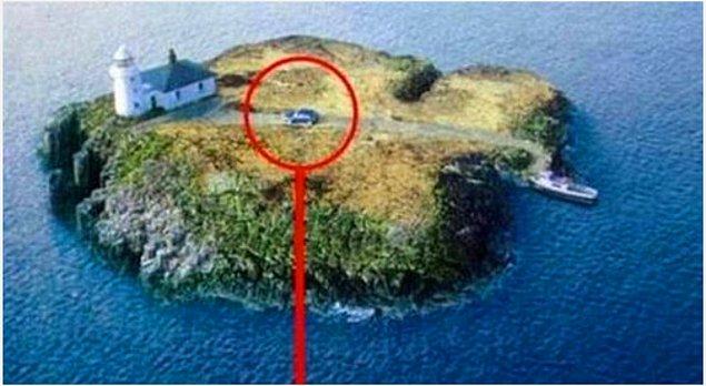 7. Kendine özel adası olan