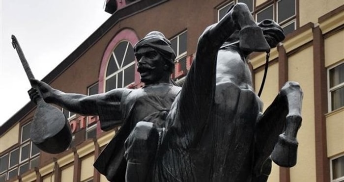 Türklerin "Robin Hood'u Köroğlu"