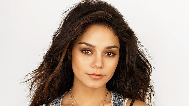 Vanessa Hudgens-Bahar Tatili