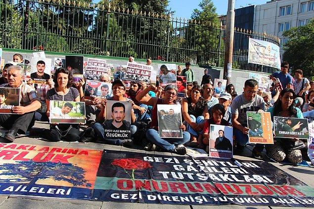 Galatasaray Meydanı'nda Eylem Yapanlar