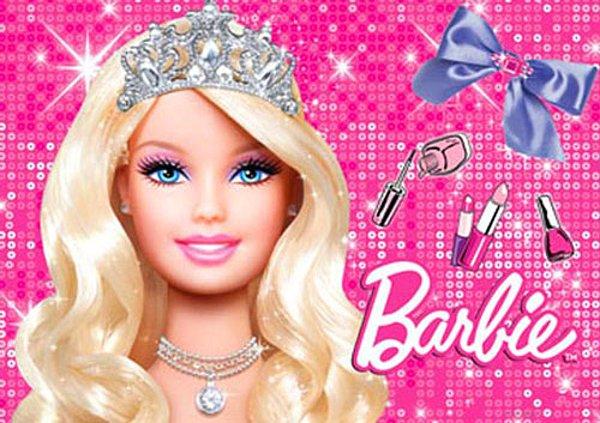 Her beş saniyede... Dünyanın herhangi bir yerinde iki adet Barbie bebek satılıyor.