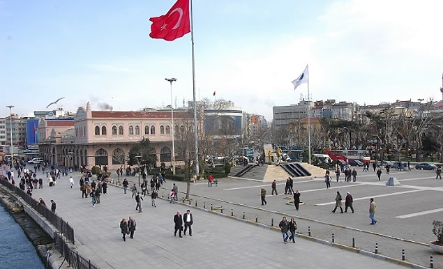22. Kadıköy "karşının kokusu"