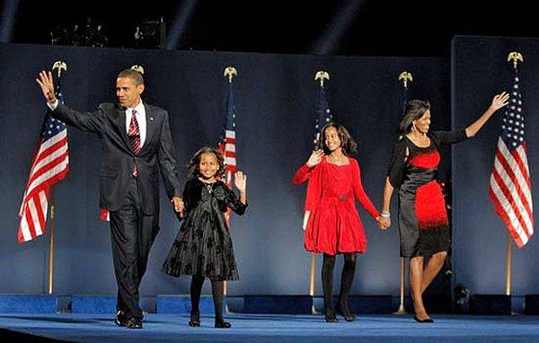33. Barack Obama Amerika'nın ilk siyahi başkanı oldu. (2009)