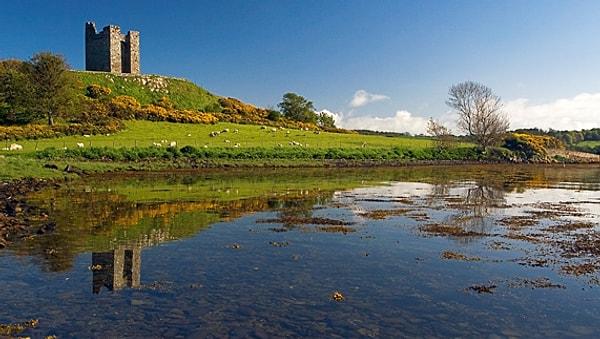 4. Audley's Castle - Kuzey İrlanda