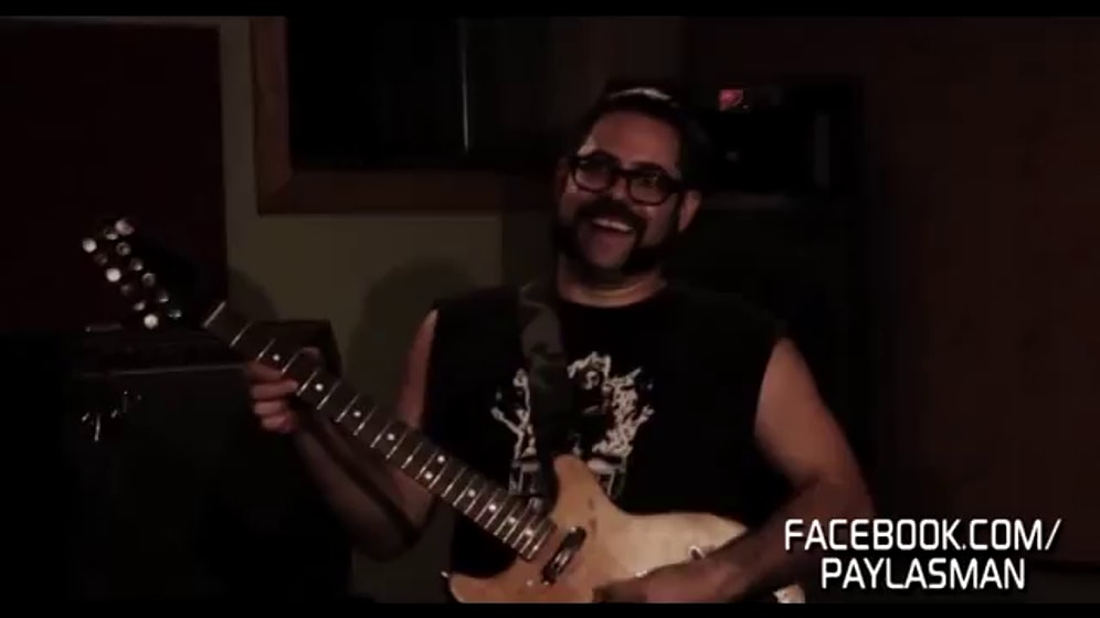 Gitar Çalan İnsanların Girdiği Tripler