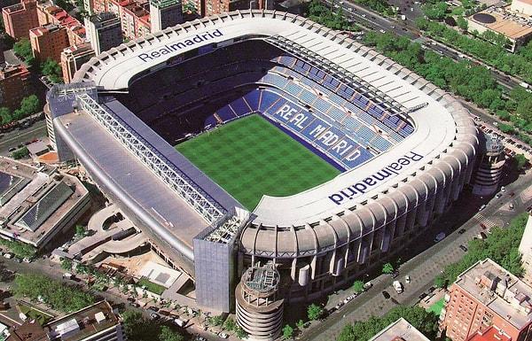 5. Santiago Bernabéu Stadyumu - İspanya