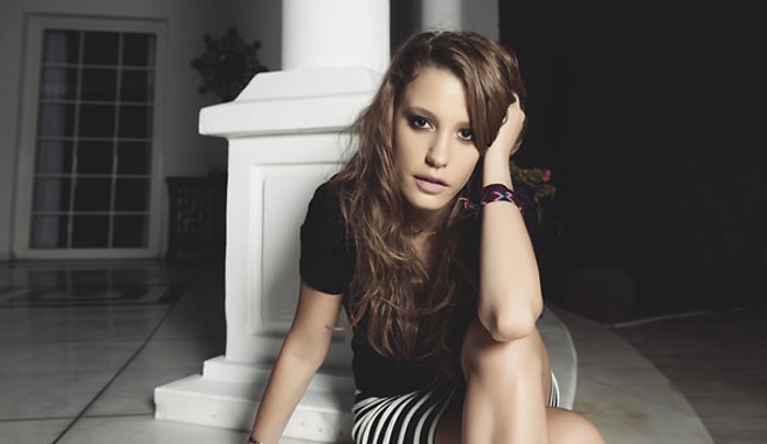 Serenay Sarıkaya'nın Güzellik Sırları