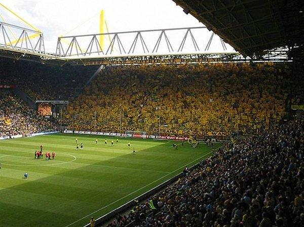 1. Borussia Dortmund