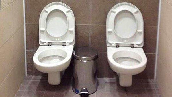 7-) İki tuvalet