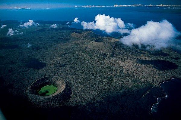 36. Galapagos Takımadalarında Volkanlar, Ekvador