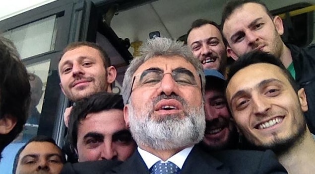 21. Bakan bey selfie çekmedeki becerisini asıl uzmanlık alanında da gösterebilmeliydi
