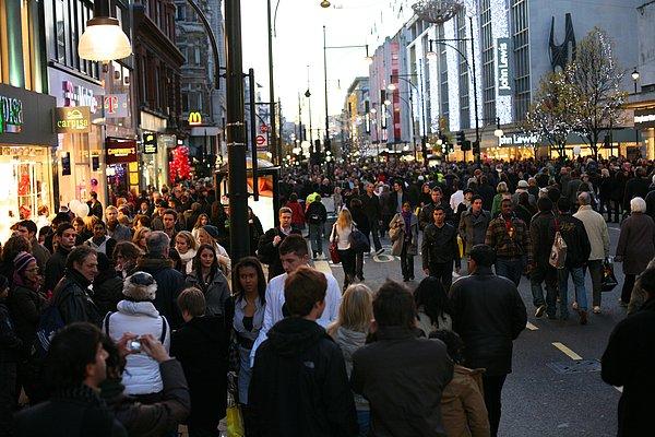 1. En kalabalık cadde - Oxford Street
