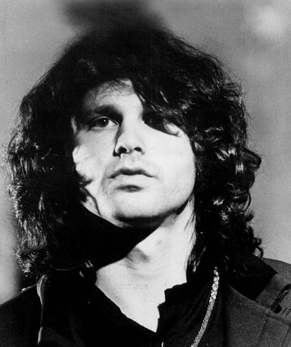 6. Jim Morrison (8 Aralık 1943-3 Temmuz 1971)
