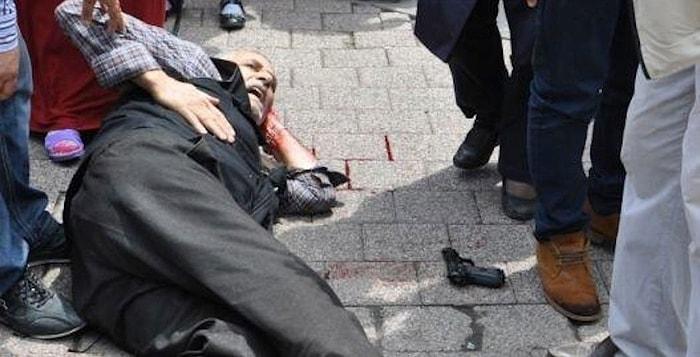 İstanbul'da Öcalan Standına Silahlı Saldırı