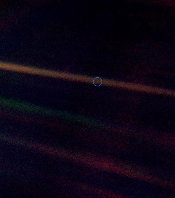Dünya'nın En Uzak Fotoğrafını Çektirdi.