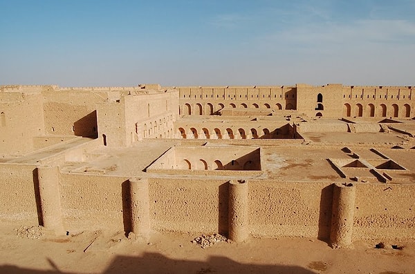 10. Al-Ukhaidir Kalesi, Kerbela, Irak