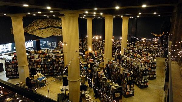 9. The Last Bookstore - Downtown Los Angeles