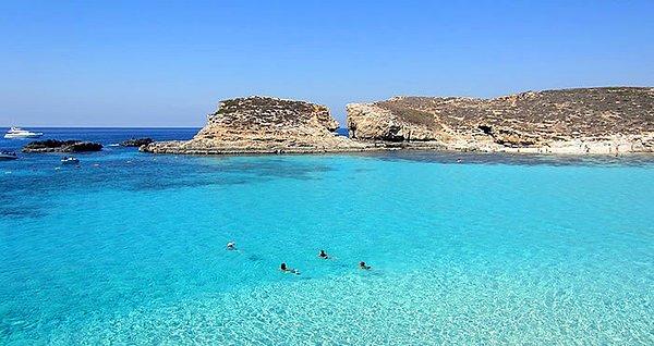 12. Comino Adası – Malta