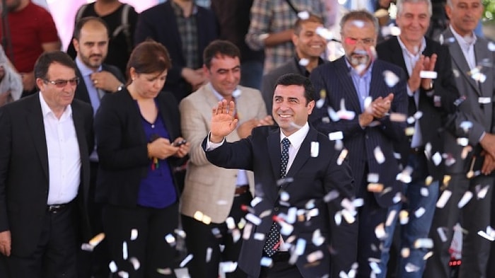 Ve HDP'nin Adayı Selahattin Demirtaş