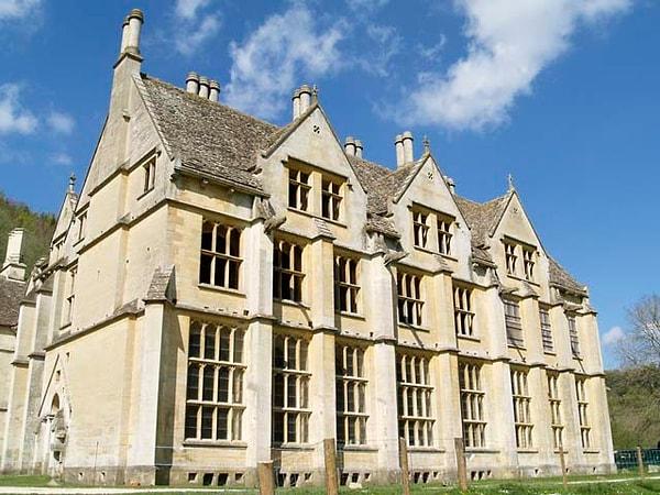 6. Woodchester Mansion, Cotswolds, İngiltere