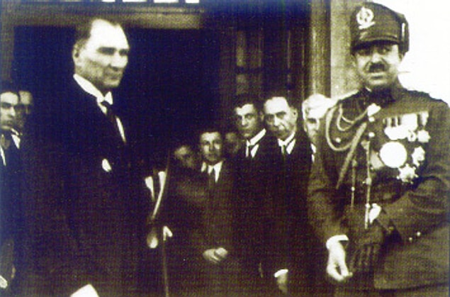 14. Emanullah HAN, Afgan Kralı