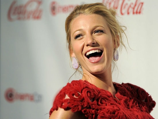 Blake Lively Kendi Seçtiği Ürünleri Satışa Sundu