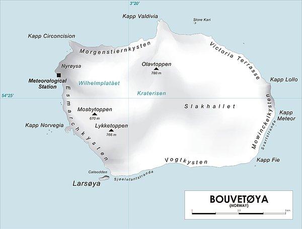 32. Bouvet Adası (Norway)	49 km2