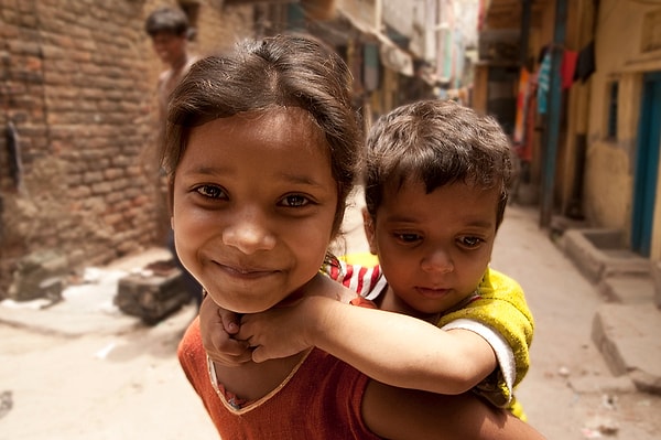 И конечно не понимать, что такое бескорыстная любовь, посвящая себя пока вы сами не станете старшей сестрой.