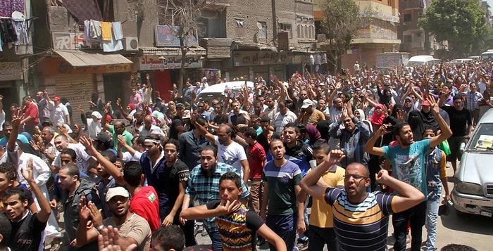 Mısır'da Rabia Eylemlerinde Biri Polis Beş Kişi Öldü