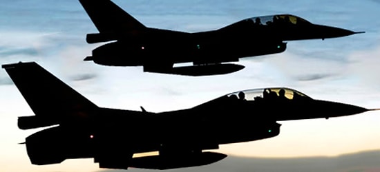 İtalyan Jetleri Havada Çarpıştı!