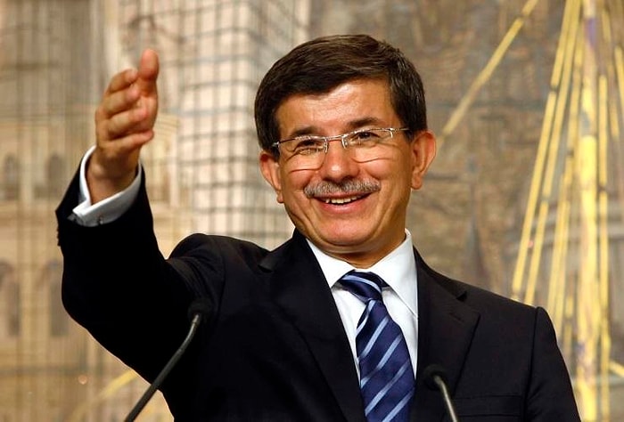 Davutoğlu İçin Yeni Klip ve Yeni Şarkı