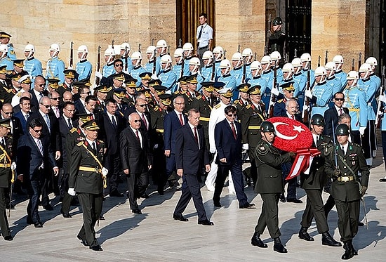 30 Ağustos'ta İlk Tören Anıtkabir'de Düzenlendi