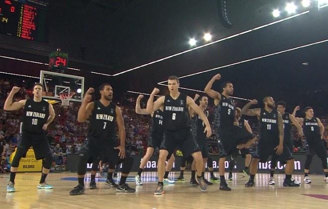Yeni Zelanda Basketbol Takımının ABD'ye Karşı Haka Dansı