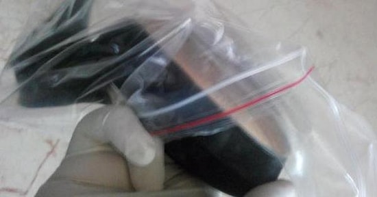 Bursa'da Bir Kadın, Kapısının Önündeki Ayakkabıda Sperm Buldu