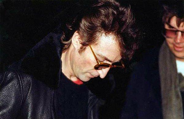 14. 8 Aralık 1980 John Lennon