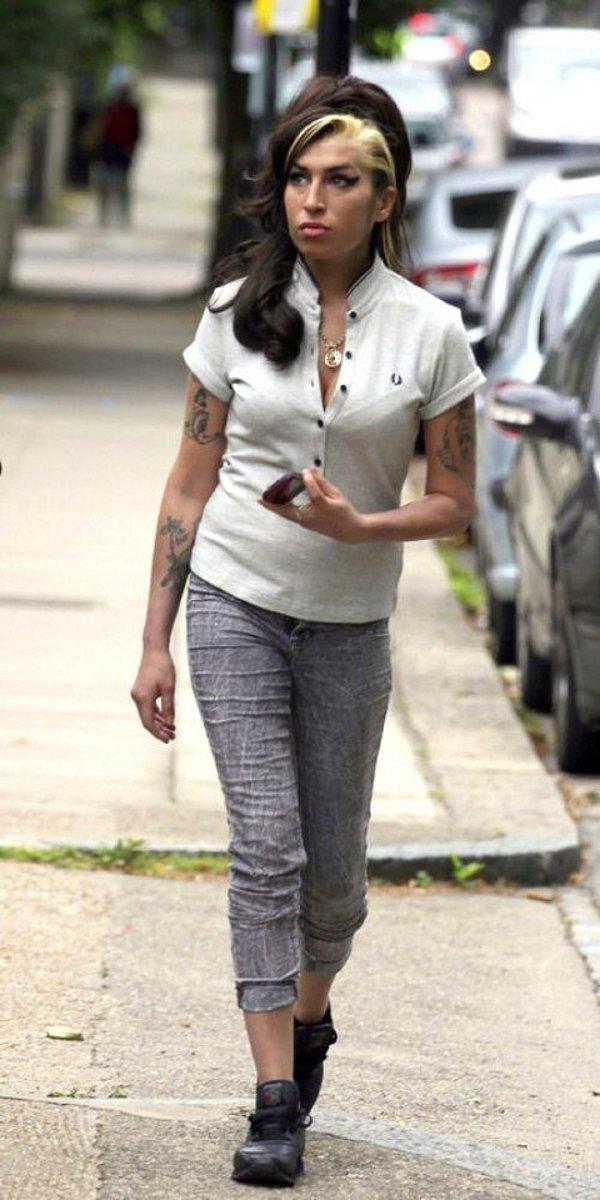 30. 23 Temmuz 2011 - Amy Winehouse