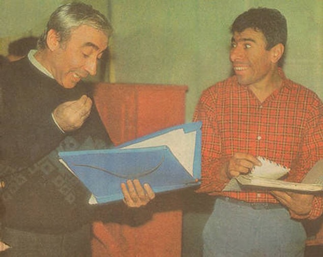 8. Şener Şen ve İlyas Salman bir müzikal için provada.