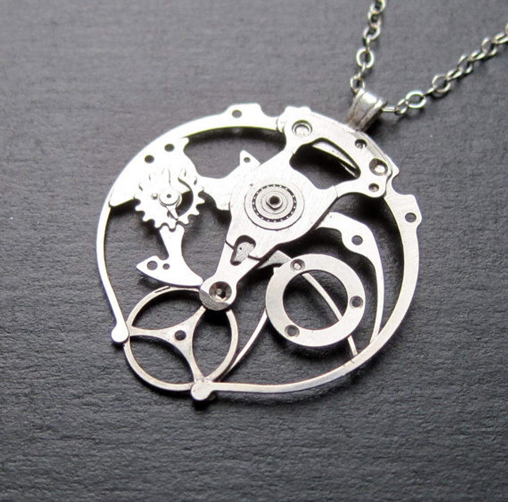 Eski Saatlerden Yapılan Her Biri Birbirinden Güzel 10 Kolye