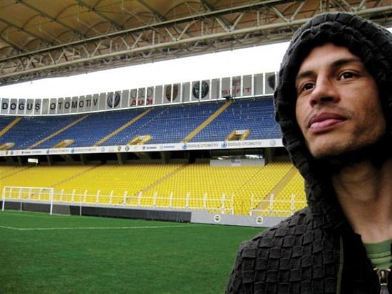 Fenerbahçe'ye Bir Daha Alex Gibisinin Gelmeyeceğini Gösteren İçerikler