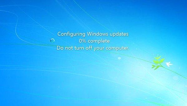 17. Windows'un bu kadar sürede neyi güncellediğini idrak edemediğimiz bu bitmek bilmeyen güncellemeleri.