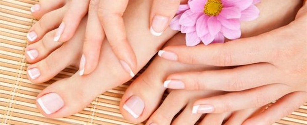 Güzel Görünen Ellere Kolay Maske