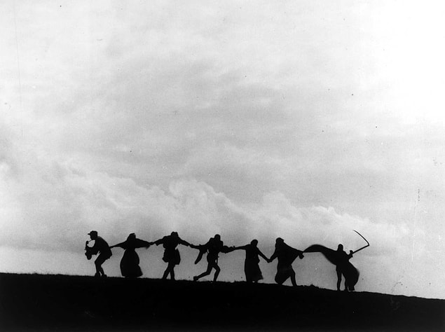 4. The Seventh Seal / Yedinci Mühür | IMDB: 8,3